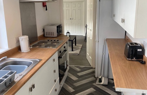 Sunderland Casa | Bexley-4 Bdrm 5 beds Sleeps 7 Ideal 4 Contractors