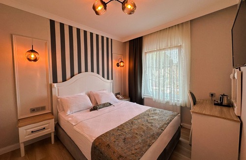Sinop Hotel | Beyaz Ev Hotel Restaurant