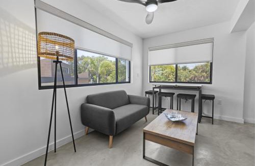 Cocoplum Apartamento | Beyond the Blue Casita