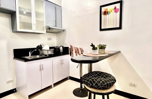 Pinagsama Apartamento | BGC - Fort Mckinley Condo