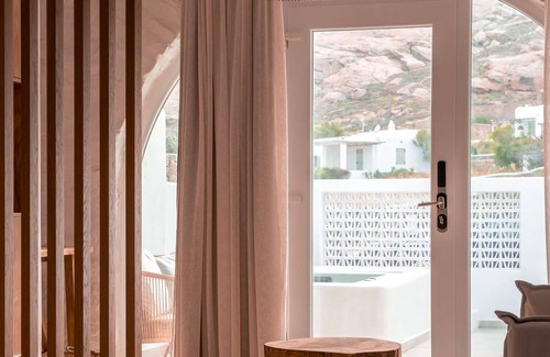 Elia Apartamento | BH667 - C - Suite Mykonos
