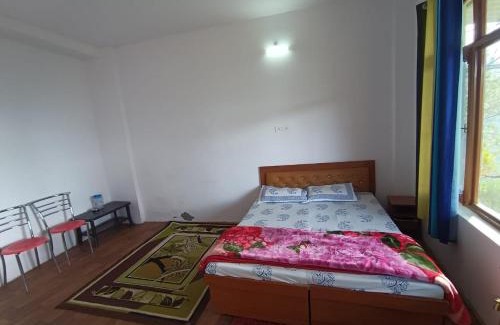 Tehri Cama Y Desayuno | Bhandari Cottages
