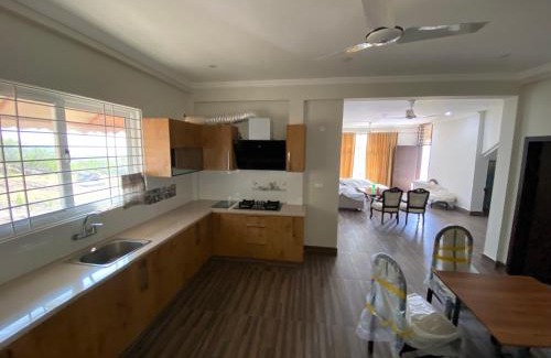 Loralai District Casa | bhara kahu angoori farm house