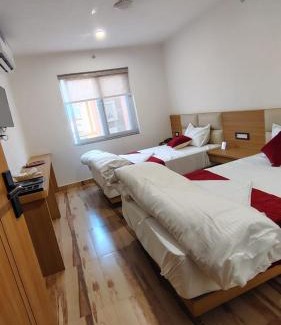 Gorakhpur Hotel | Bhoomi Palace Hotel And Bellas Bites Restaurant
