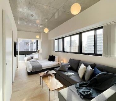 Hiroshima City Centre Apartamento | bHOTEL Nekoyard - Modern Beautiful Studio, Walk to Peace Park & Shops