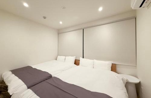 Hiroshima City Centre Apartamento | bHOTEL Nikkei Central 3BR Apt Close to Shopping & Dining
