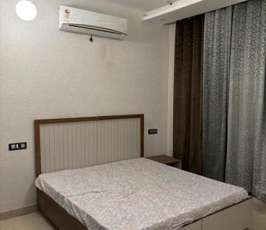 Mohali Apartamento | Bhullars Abode