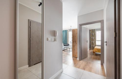 Bialoleka Apartamento | Białołęka Charming Apartment by BookingHost