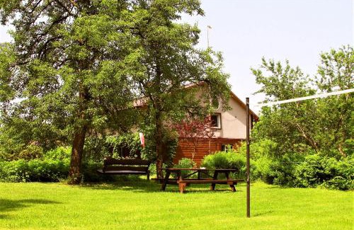 Hajnowka Cama Y Desayuno | Białowieska Leśniczówka "U Jasia i Małgosi"