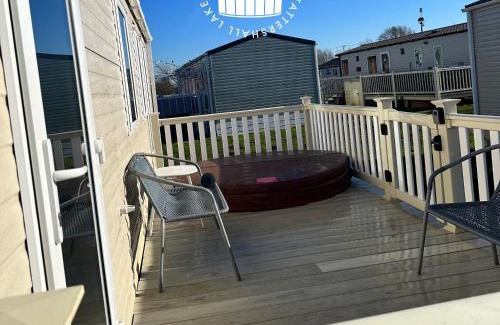 Tattershall Complejo | Bianca and marks 8 berth Caravan with Hot tub