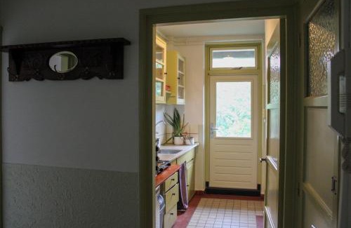 Binnenstad-Noord Apartamento | Bie Beno