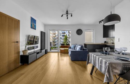 Bielany Apartamento | Bielany Business - Balcony, Parking - by Rentujemy