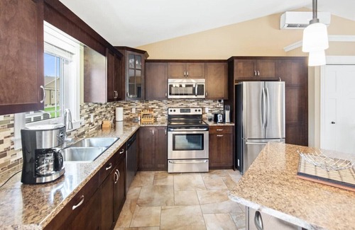 Moncton Apartamento | Three-Bedroom Townhouse