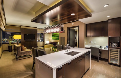 Las Vegas Strip Apartamento | Big 2 BR Vdara Corner Penthouse! Stunner Bellagio Fountain View! Sleeps 6! 42 Fl
