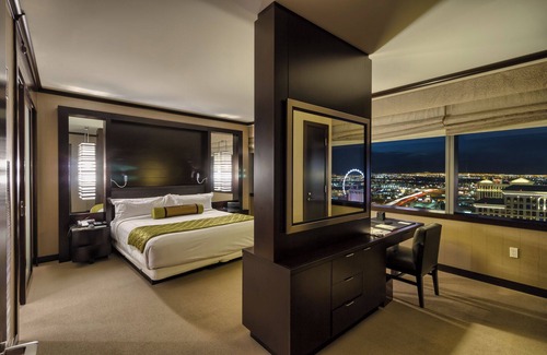 Las Vegas Strip Apartamento | Big 2 BR Vdara Corner Penthouse! Stunner Bellagio Fountain View! Sleeps 6! 42 Fl