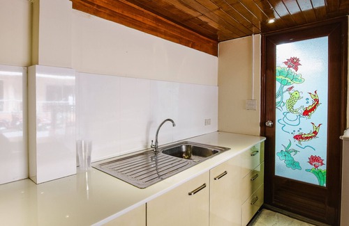 Hua Hin Casa | GRAN 2BR Beach House 200 metros desde Hilton distancia de todos los bares y restaurantes