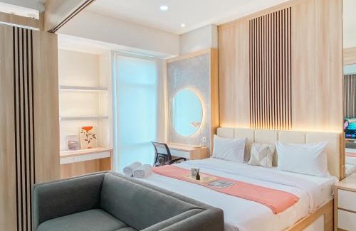 Cikarang Apartamento | Big and Comfy Studio at Vasanta Innopark Apartment By Travelio