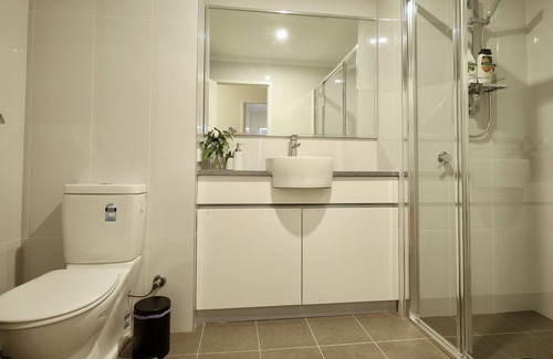 Midland Apartamento | 14 Big Beautiful Midland - sleeps 4