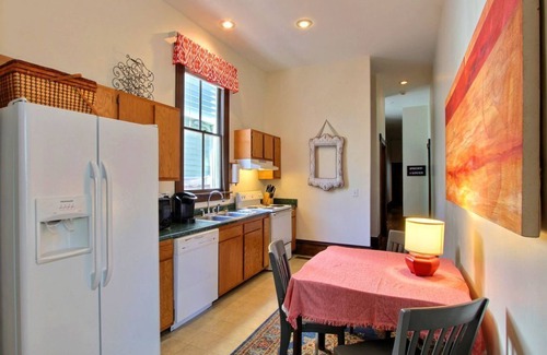 Savannah Victorian District Casa | Big Blue House - Both Units - Near Forsyth Park