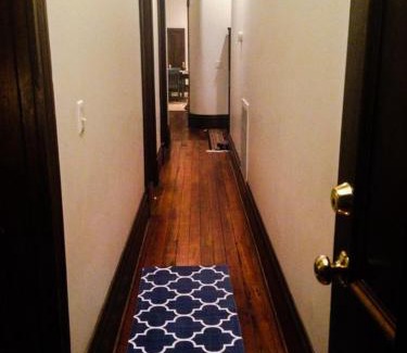Savannah Victorian District Casa | Big Blue House - Near Forsyth Park - Lower Unit