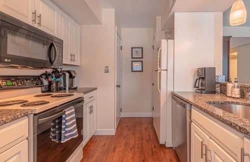 Lake Harmony Condominio | "Big Boulder Lake Retreat" 2min to Ski, Cozy Fireplace, 10min to Waterpark