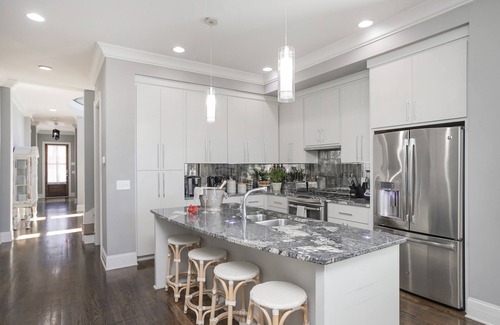 West End Casa | 🤩 BIG GROUP TRIPS! 1MI TO BROADWAY! UP TO 6 HOMES TOGETHER WITH ROOFTOP DECKS!