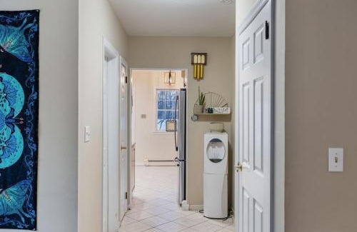 Stony Point Apartamento | Big House, Hot tub, Very large backyard