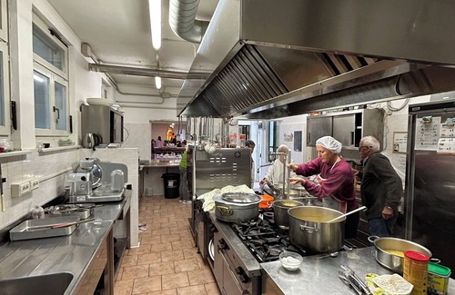 Antey-Saint-Andre Casa | Big house Italian alps for groups of 10 to 70 min 3 days ,2 pers contact web!