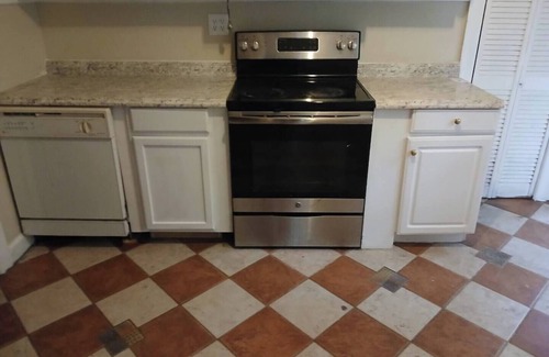 Jacksonville Casa | Big House on Broadway