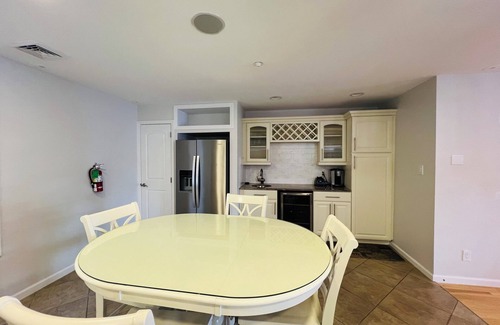 Wildwood Crest Casa | Lujo 5BR 1Den 6BA 5000 pies cuadrados Inicio cerca del océano y paseo marítimo con piscina, vista al mar