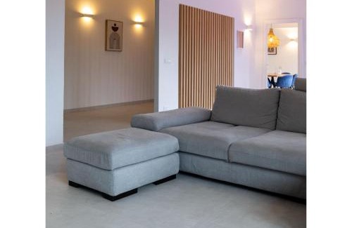 Quartiere XVII Trieste Apartamento | Big house with terrace close to Villa Ada -Zeno 59