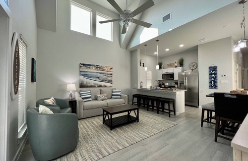 Central City Casa | Big Kahuna - 14936