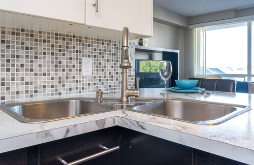 Connaught Condominio | GRAN COCINA, BARES DE DESAYUNO DE CHIC, CERCA DE LAS TIENDAS DEL CENTRO DE LA CIUDAD Y DEL TREN C, CAMINA POR TODAS PARTES