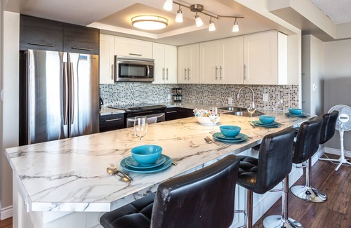 Connaught Condominio | GRAN COCINA, BARES DE DESAYUNO DE CHIC, CERCA DE LAS TIENDAS DEL CENTRO DE LA CIUDAD Y DEL TREN C, CAMINA POR TODAS PARTES