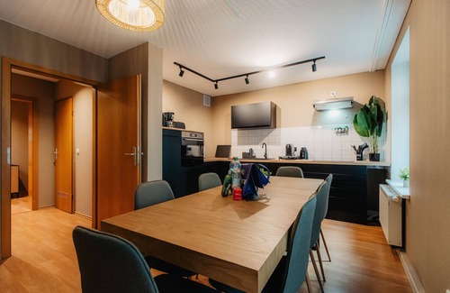 Zentrum-Sued Apartamento | Big Living 3-zimmer-appartement mit Küche - Luga Homes - Karli