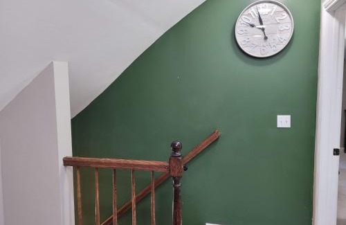 West Seneca Casa | Big new house with huge parking