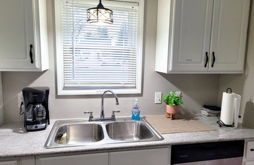 West Seneca Casa | Big new house with huge parking