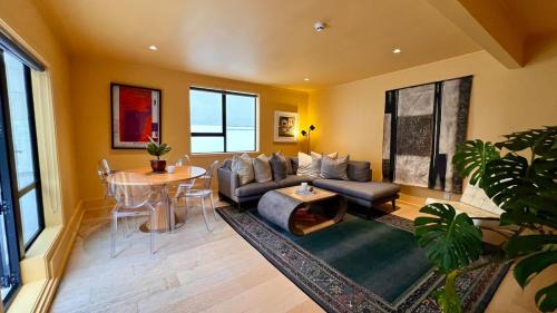 Te Aro Apartamento | Big Penthouse, Bigger Balcony