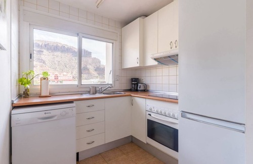 Playa de Mogan Apartamento | Apartamento grande y tranquilo cerca de la playa