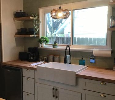 Westgate Casa | Big Red Cactus - Austin Accommodations