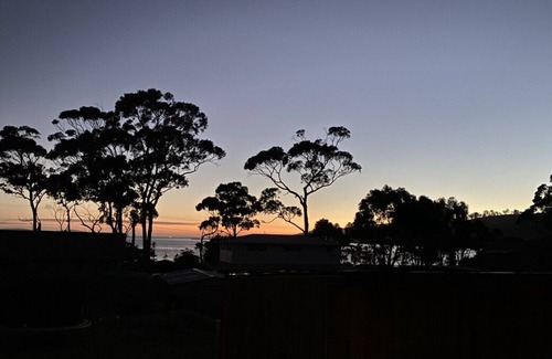 Surveyors Bay Casa | Big Roaring Beach House