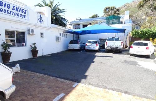 Gordons Bay Central Casa | Big Skies Guesthouse