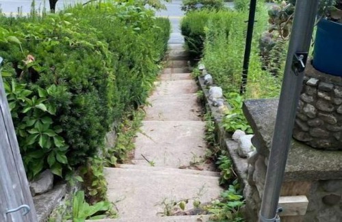 Wurtsboro Casa | Big Stone House in Charming Catskills Village
