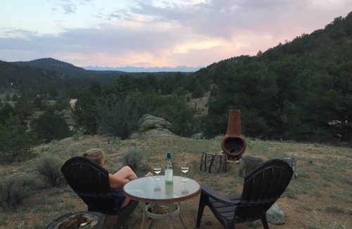 Cotopaxi Cabina | Big Tiny in the Sangres Mountains Off-grid location with lot's of charm!