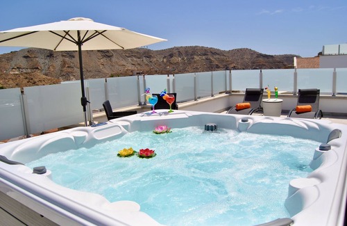 Mogan Villa | Big Villa Tauro with Private Heated Saltwater Pool & jacuzzi & BBQ & Game Room