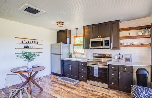 Cripple Creek Cabina | Bighorn Haven -Views- Hot Tub- Fire Pit