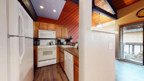 Majestic Pines Apartamento | Bigwood #63 condo