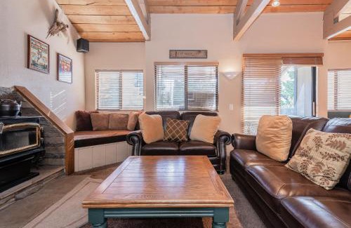 Majestic Pines Casa | Bigwood W #90
