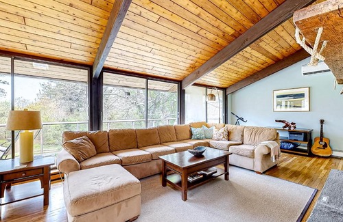 Chilmark Casa | Bijha's View