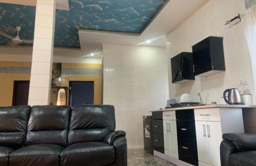 Kerr Serign Apartamento | Bijilo 2
